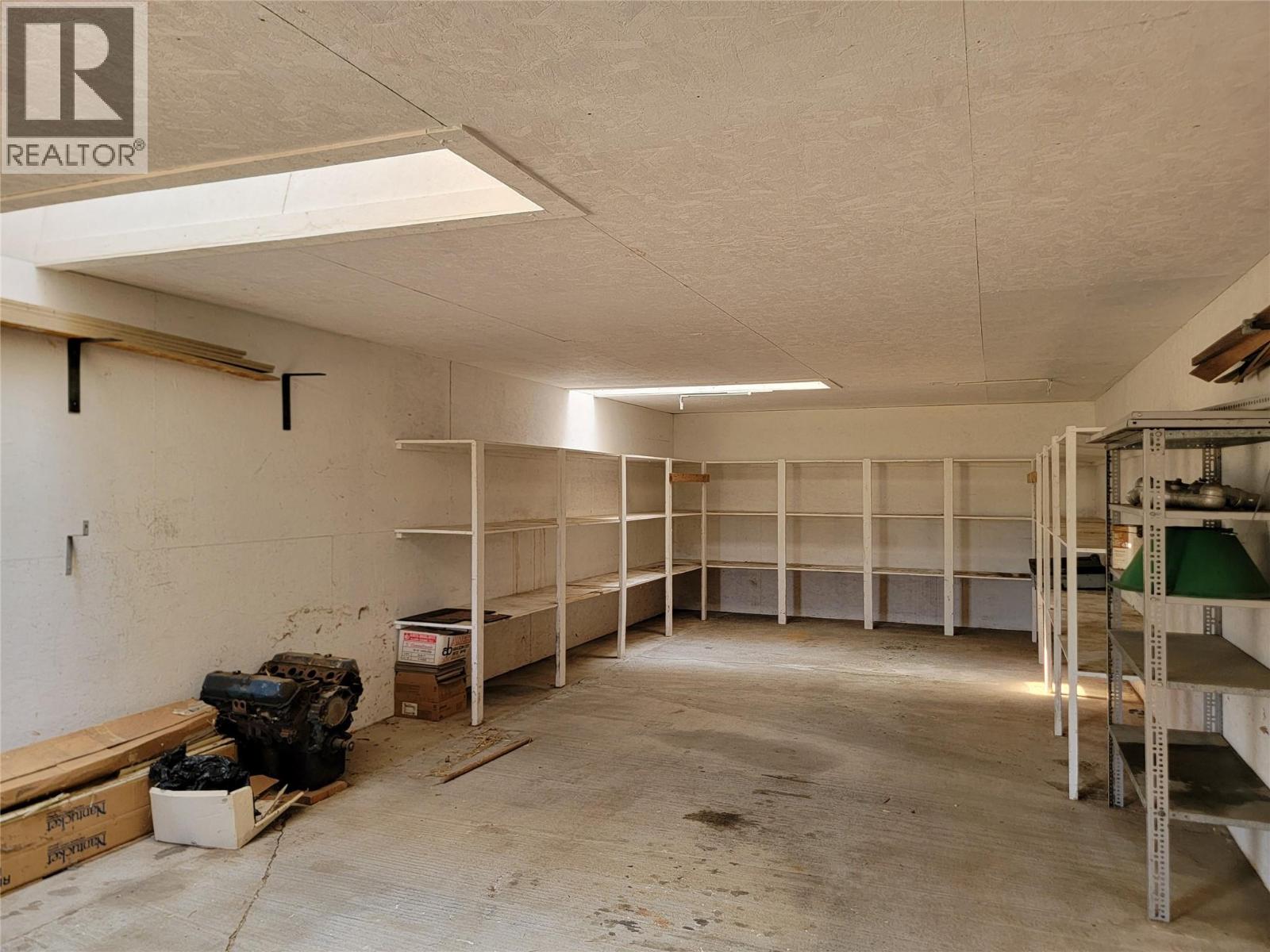 230 12th Avenue, Keremeos