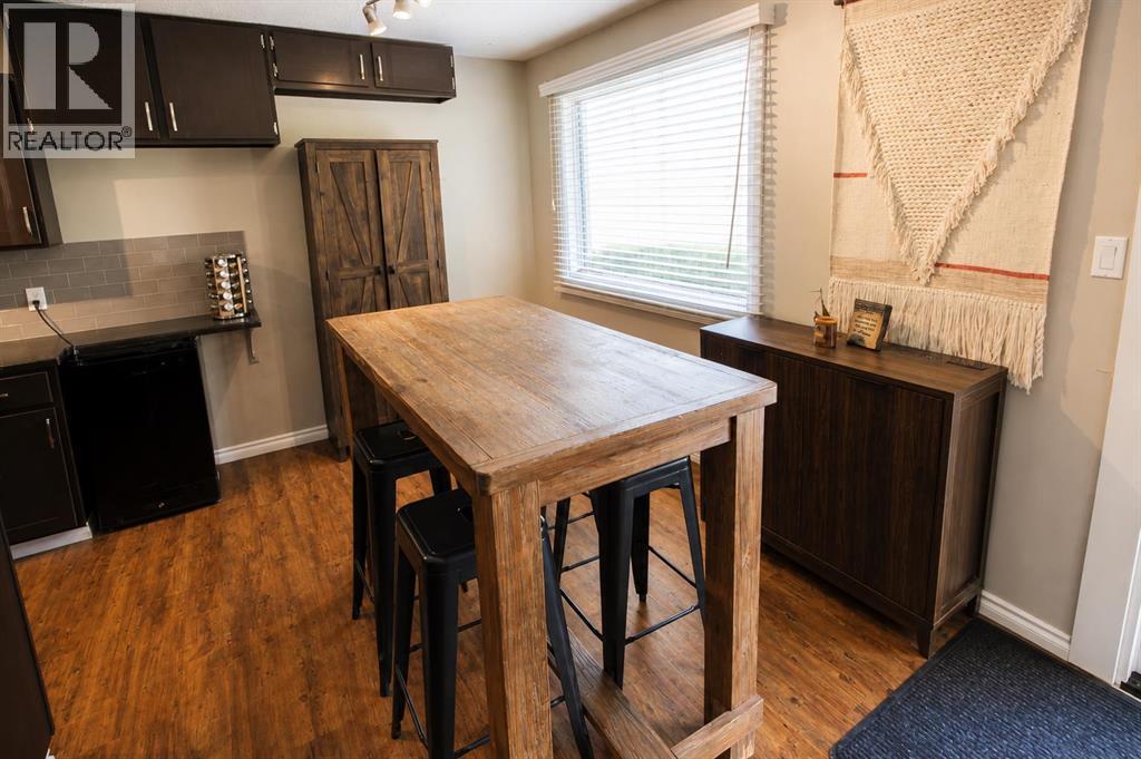 Listing photo – 63 MacKenzie Crescent, Red Deer