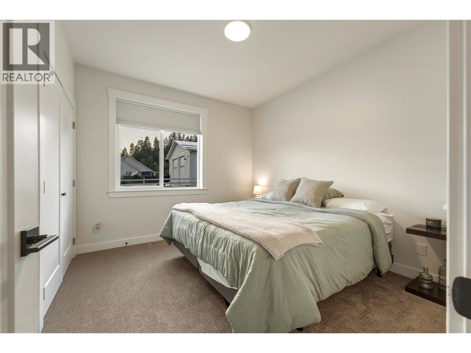 5531 6 Highway - 12
