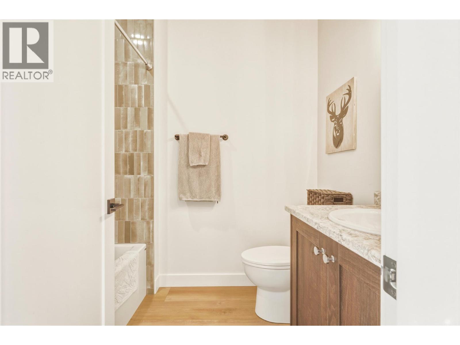 5531 6 Highway - Image 14