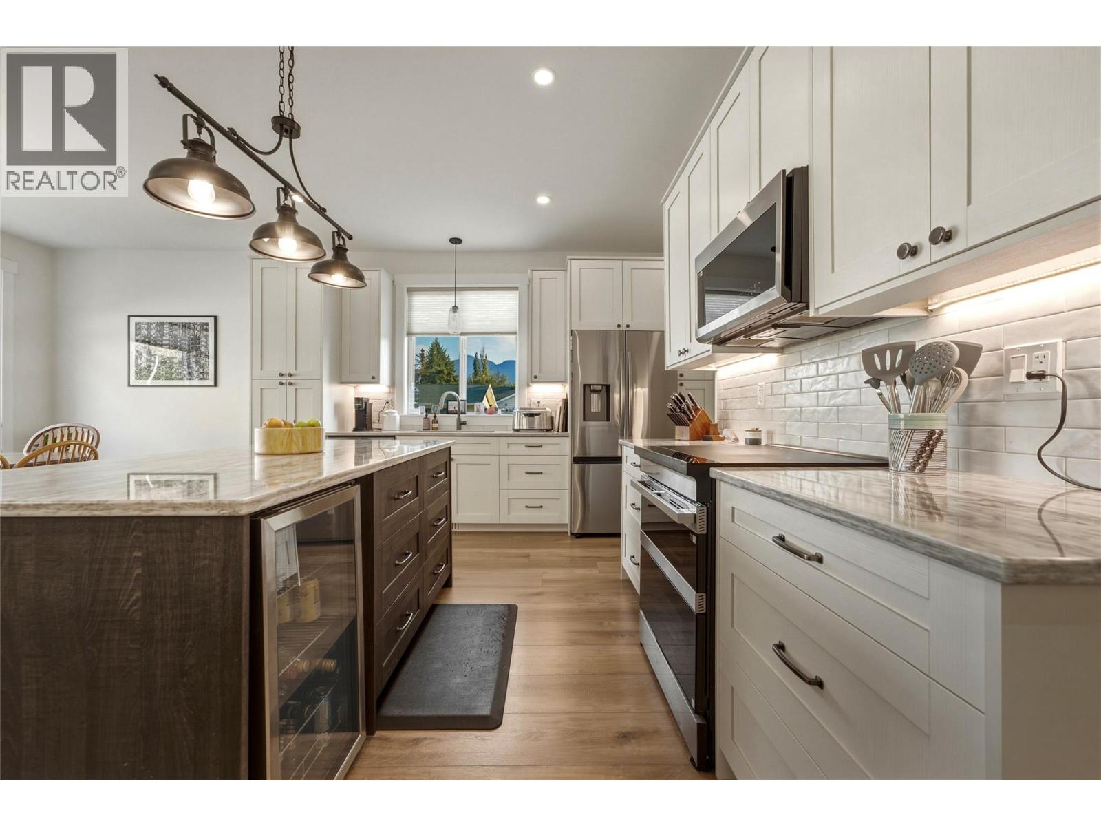 5531 6 Highway - 20