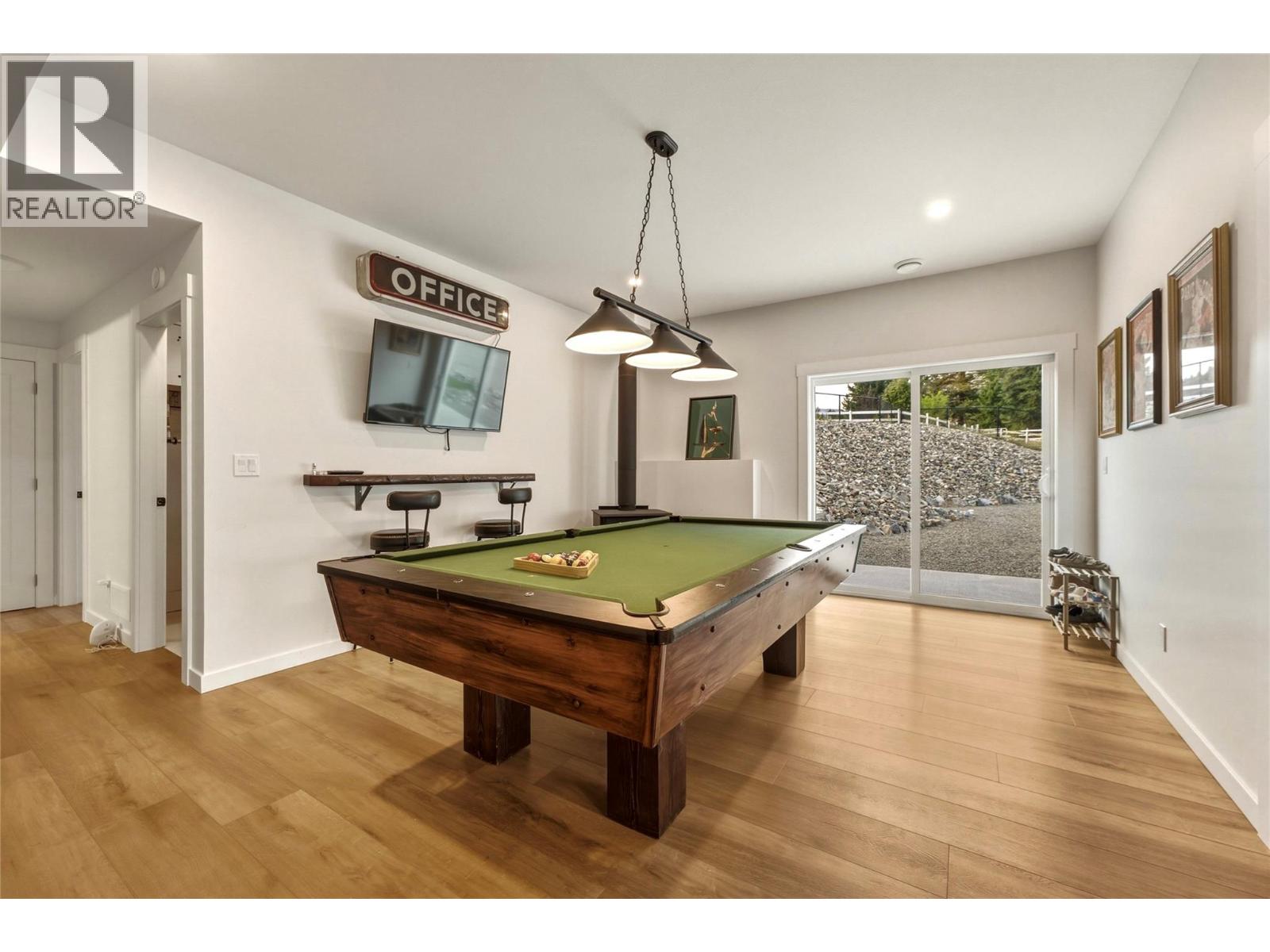 5531 6 Highway - Image 45