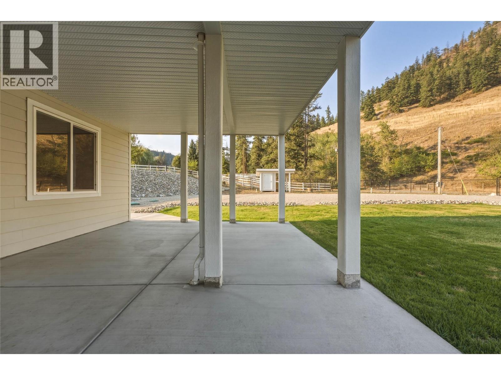5531 6 Highway - 65