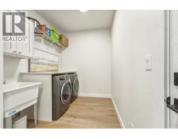5531 6 Highway, Coldstream, BC V1B3E2 Photo 41