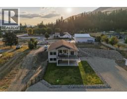 4pc Bathroom - 5531 6 Highway, Coldstream, BC V1B3E2 Photo 6