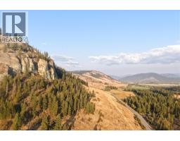 5531 6 Highway, Coldstream, BC V1B3E2 Photo 73
