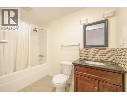 2036 Solsqua-sicamous Road Unit# 8, Sicamous, BC V0E2V4 Photo 15