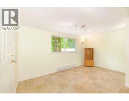 Living room - 2036 Solsqua-sicamous Road Unit# 8, Sicamous, BC V0E2V4 Photo 10