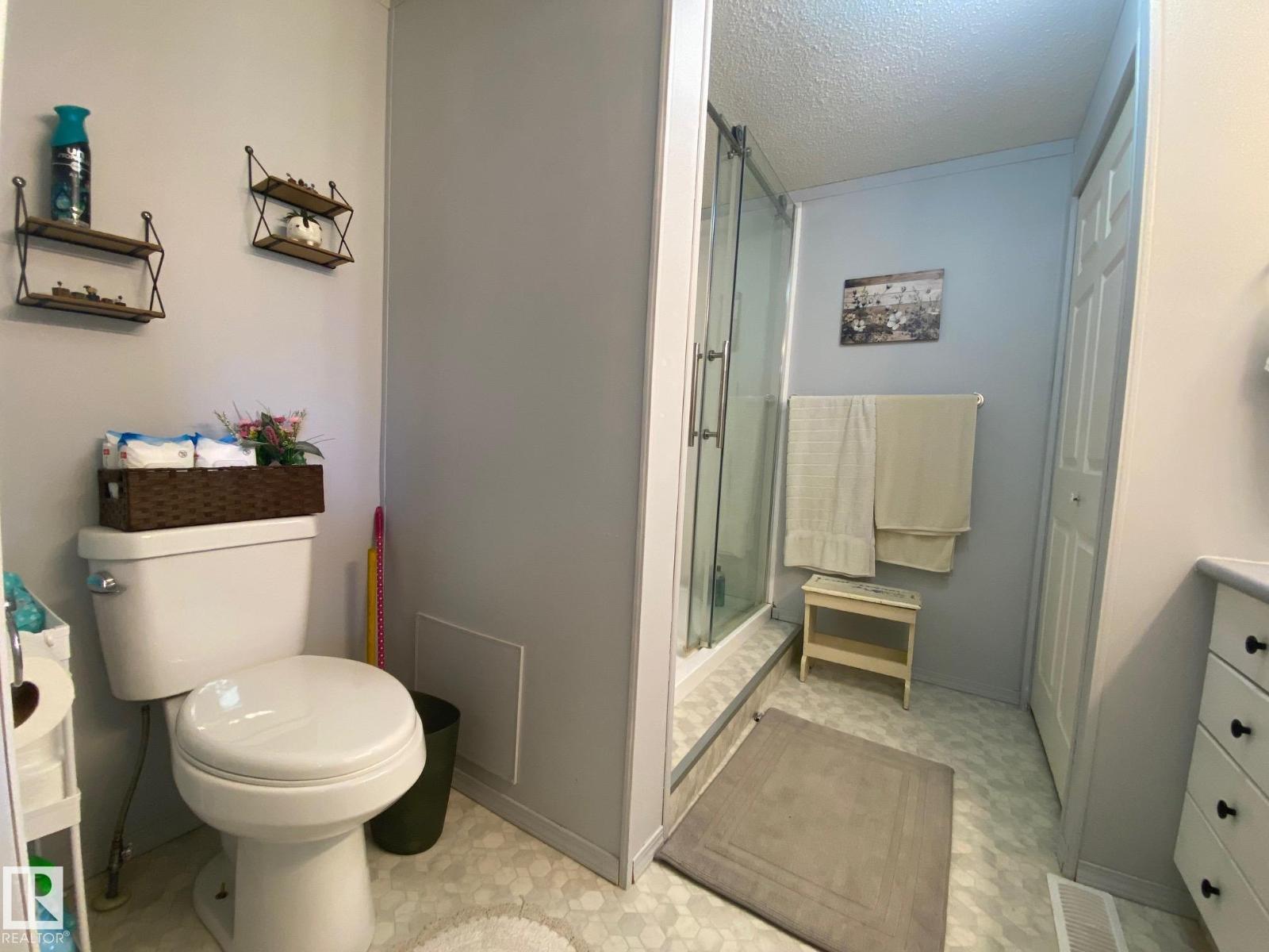 70 4202-45 ST - 29