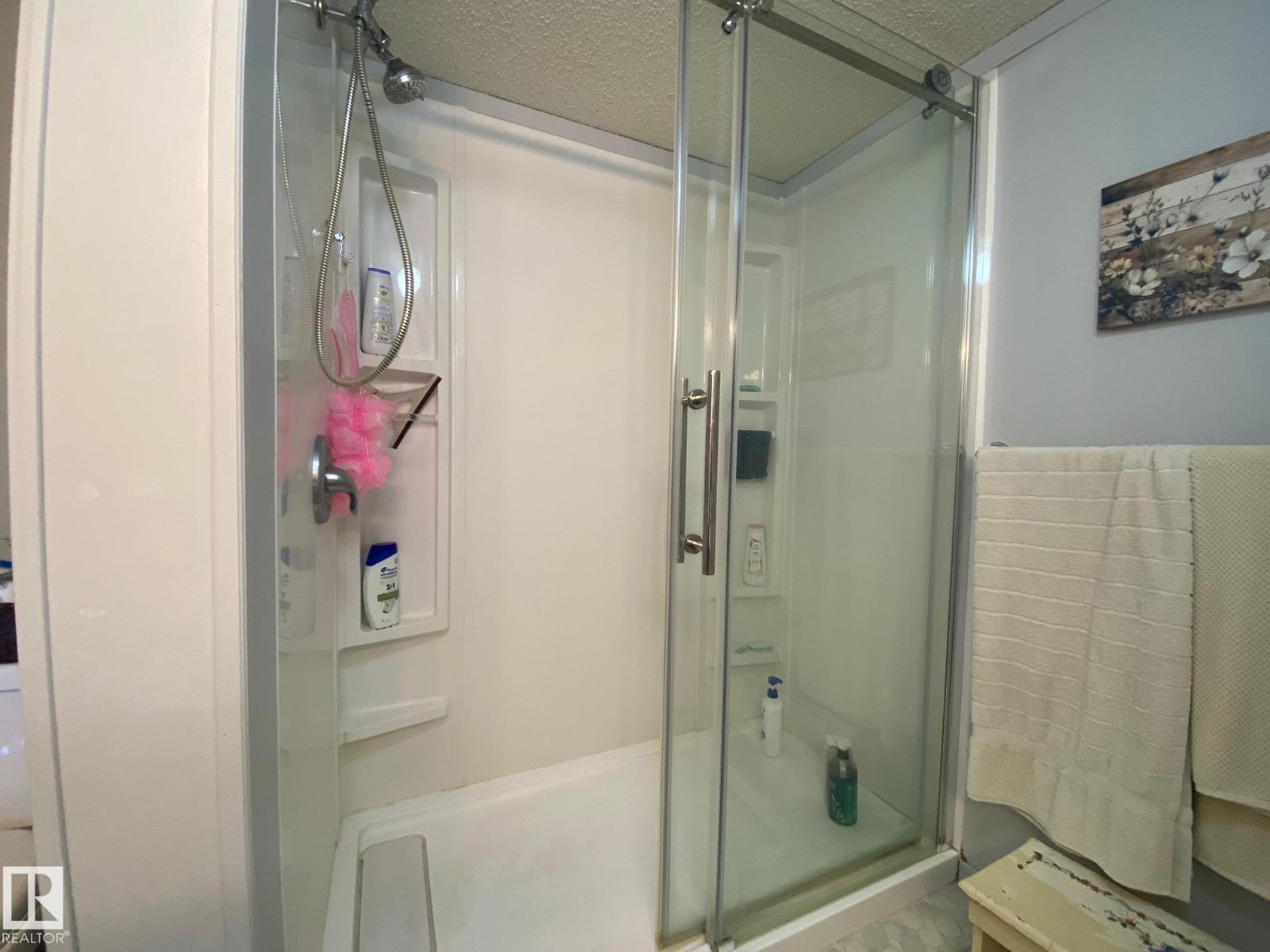 70 4202-45 ST - Image 31