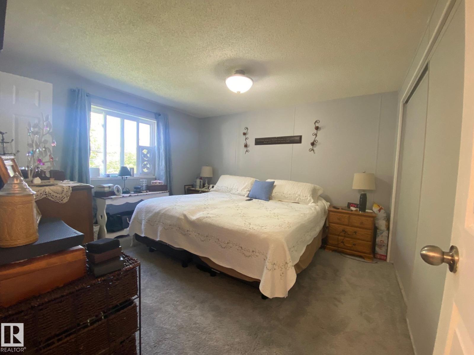 70 4202-45 ST - Image 32