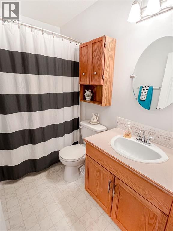 8932 105 Avenue - 17