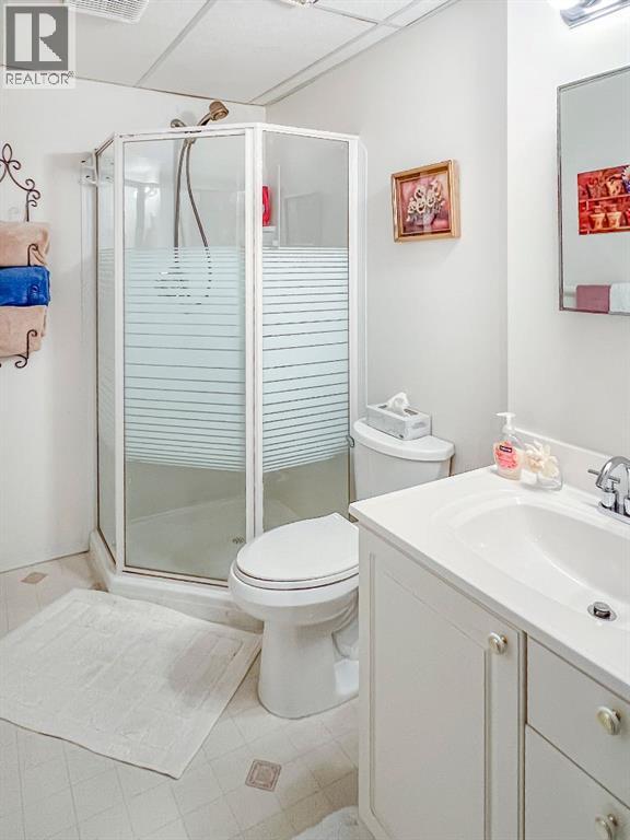 8932 105 Avenue - 23