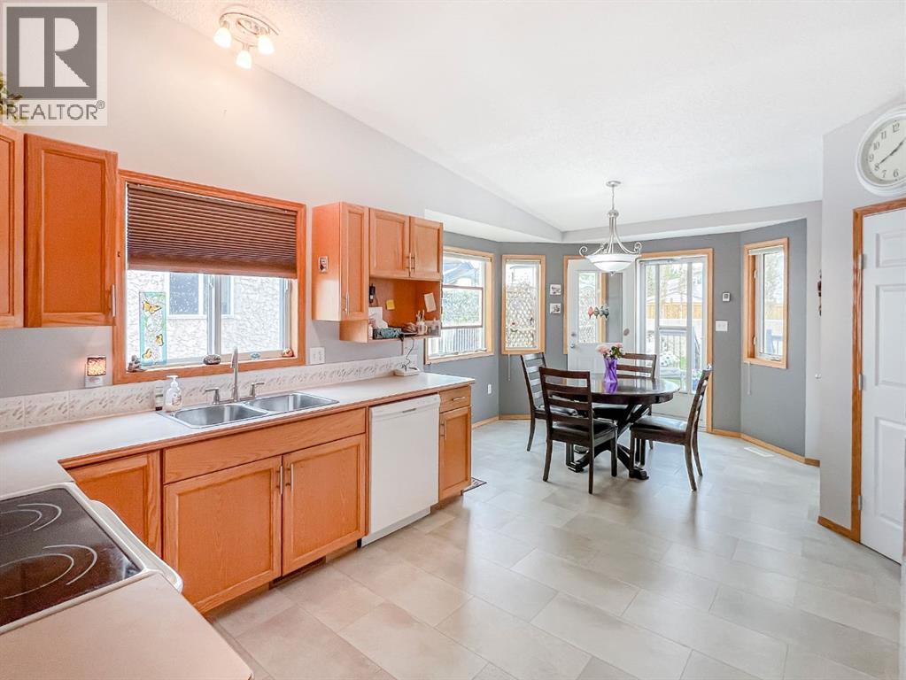8932 105 Avenue - Image 7