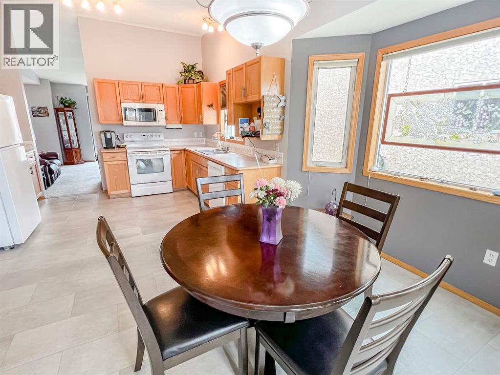 8932 105 Avenue - 9