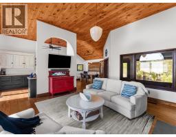 Foyer - 266 East Beach Road, Leamington, ON N8H3V7 Photo 14
