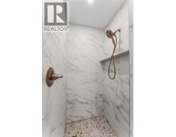 266 East Beach Road, Leamington, ON N8H3V7 Photo 26
