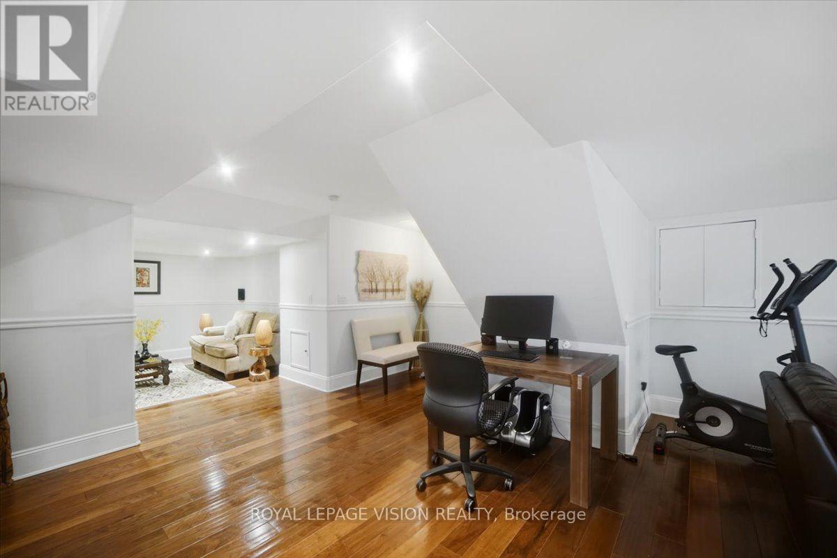 106 COPLEY STREET - Image 36