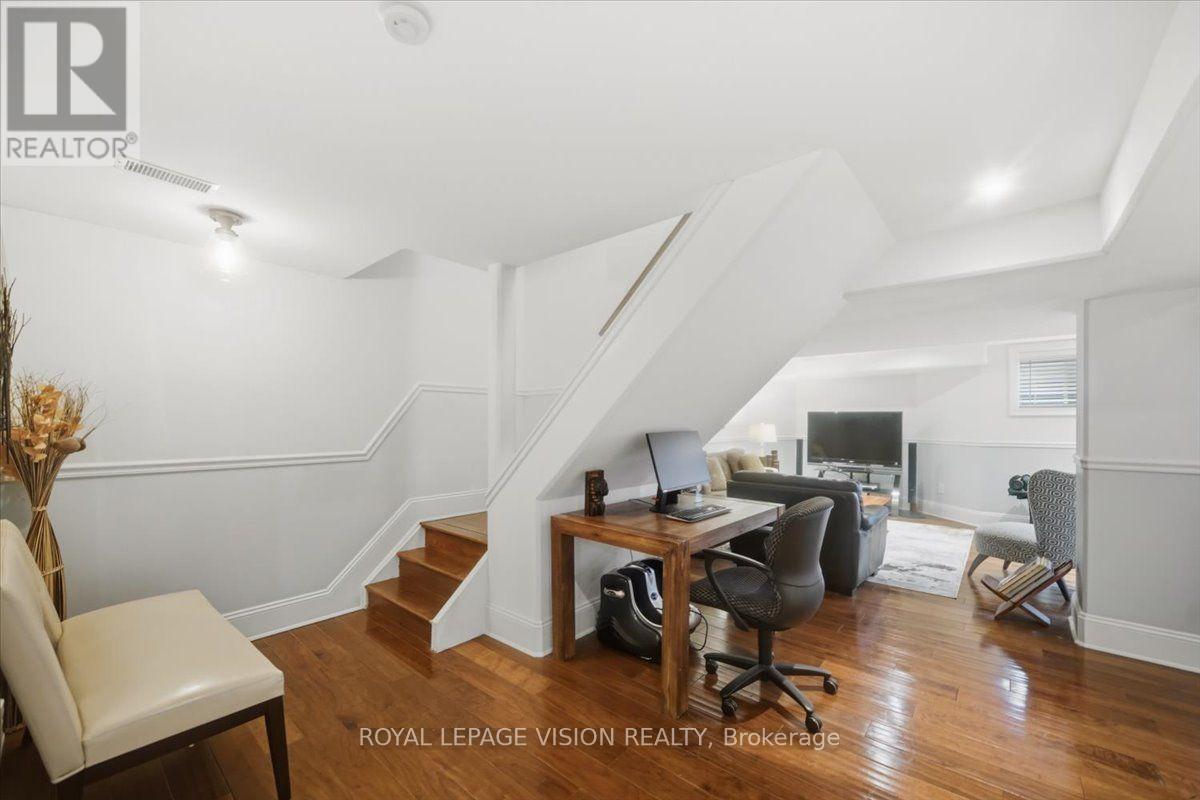 106 COPLEY STREET - Image 37