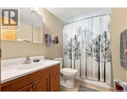 404 9th Avenue, Rosthern, SK S0K3R0 Photo 32