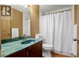 230 Shannon Square Sw, Calgary, AB T2Y4K2 Photo 24