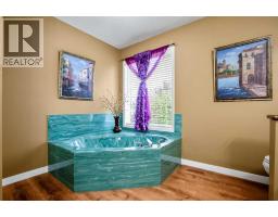 230 Shannon Square Sw, Calgary, AB T2Y4K2 Photo 22