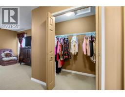 230 Shannon Square Sw, Calgary, AB T2Y4K2 Photo 18