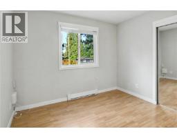 Laundry room - 5849 Sunset Rd, Nanaimo, BC V9V1E4 Photo 17