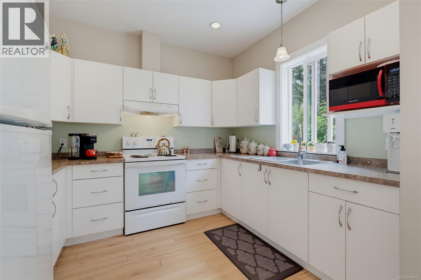 3022 Sarah Dr - 70