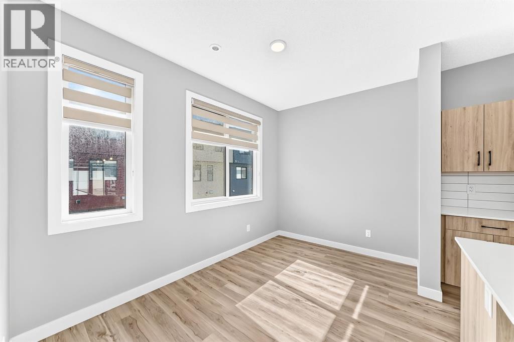 11910 35 Avenue SW - Image 14