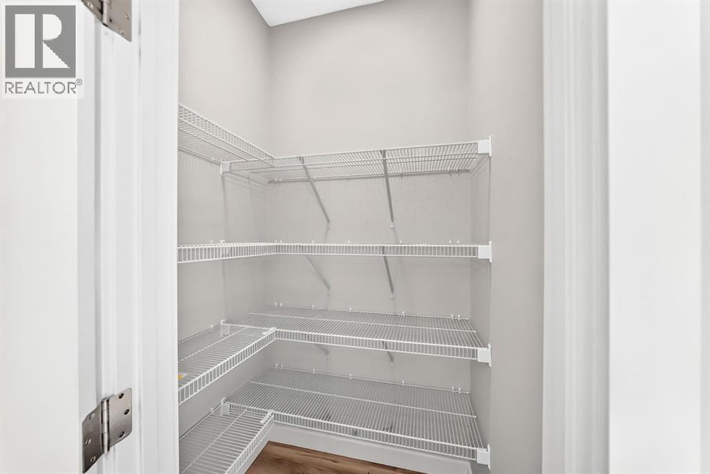 11910 35 Avenue SW - Image 19