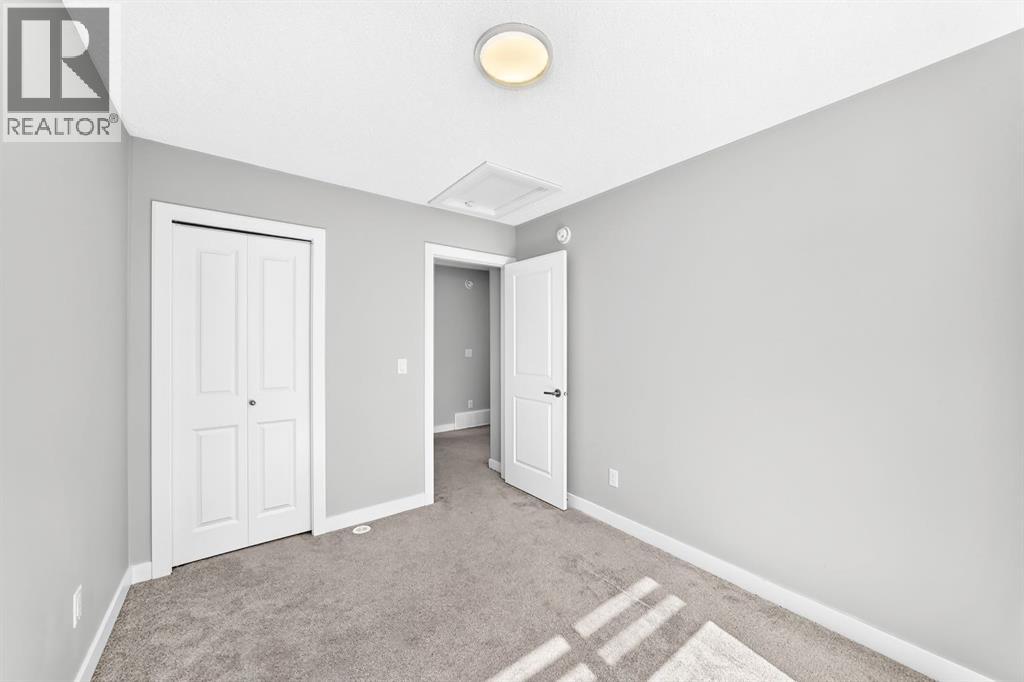 11910 35 Avenue SW - 28