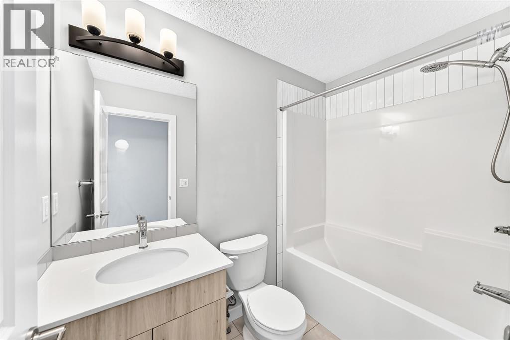 11910 35 Avenue SW - 32