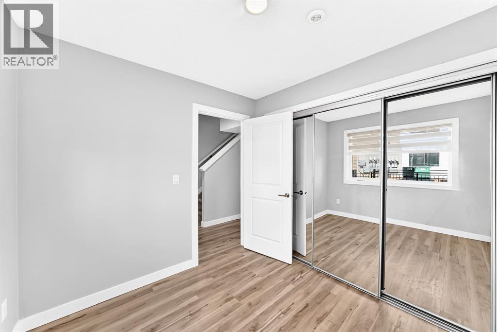 11910 35 Avenue SW - 36