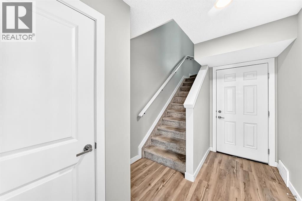 11910 35 Avenue SW - 37