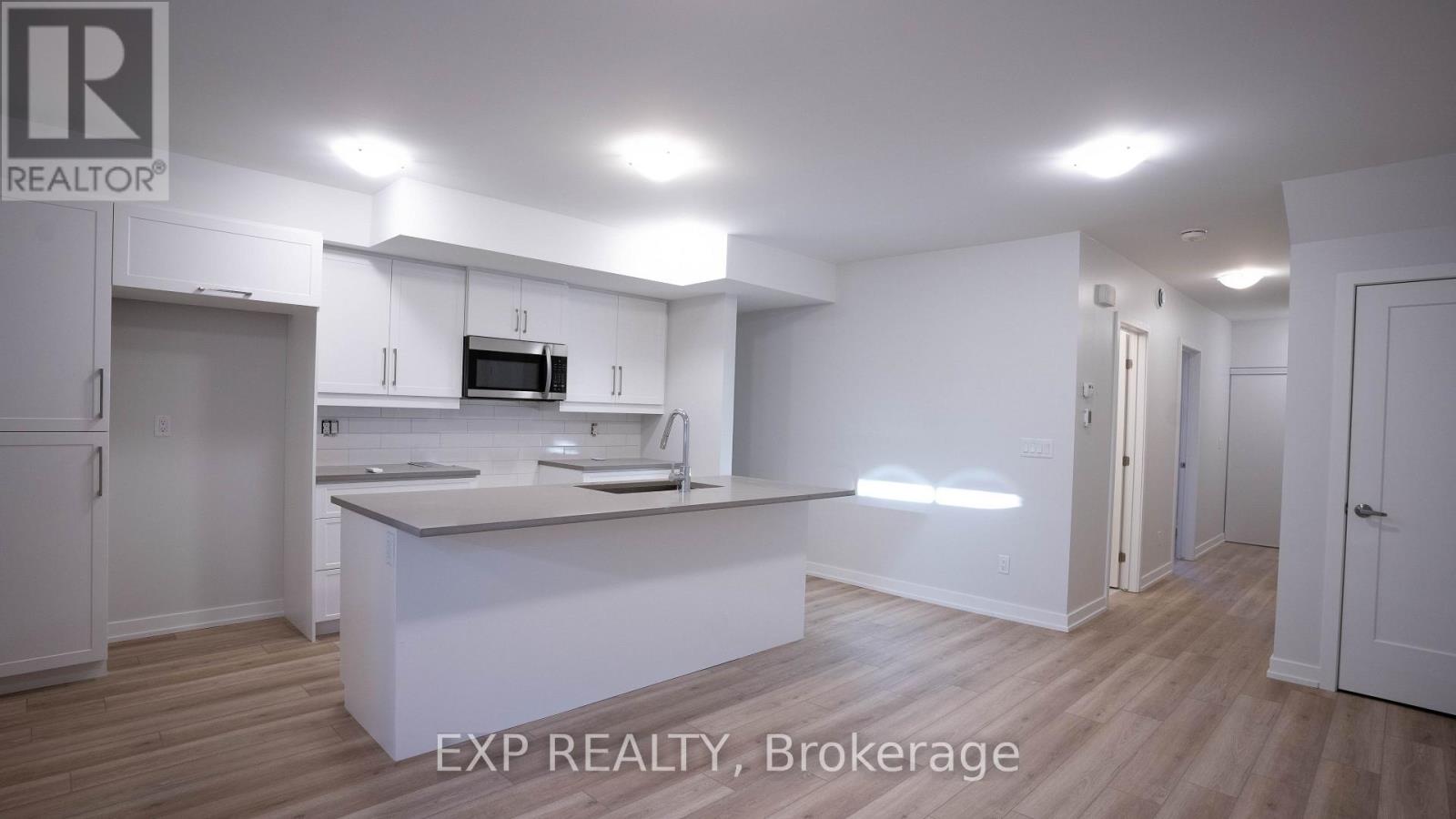 234-236 WOODROFFE AVENUE - Image 17