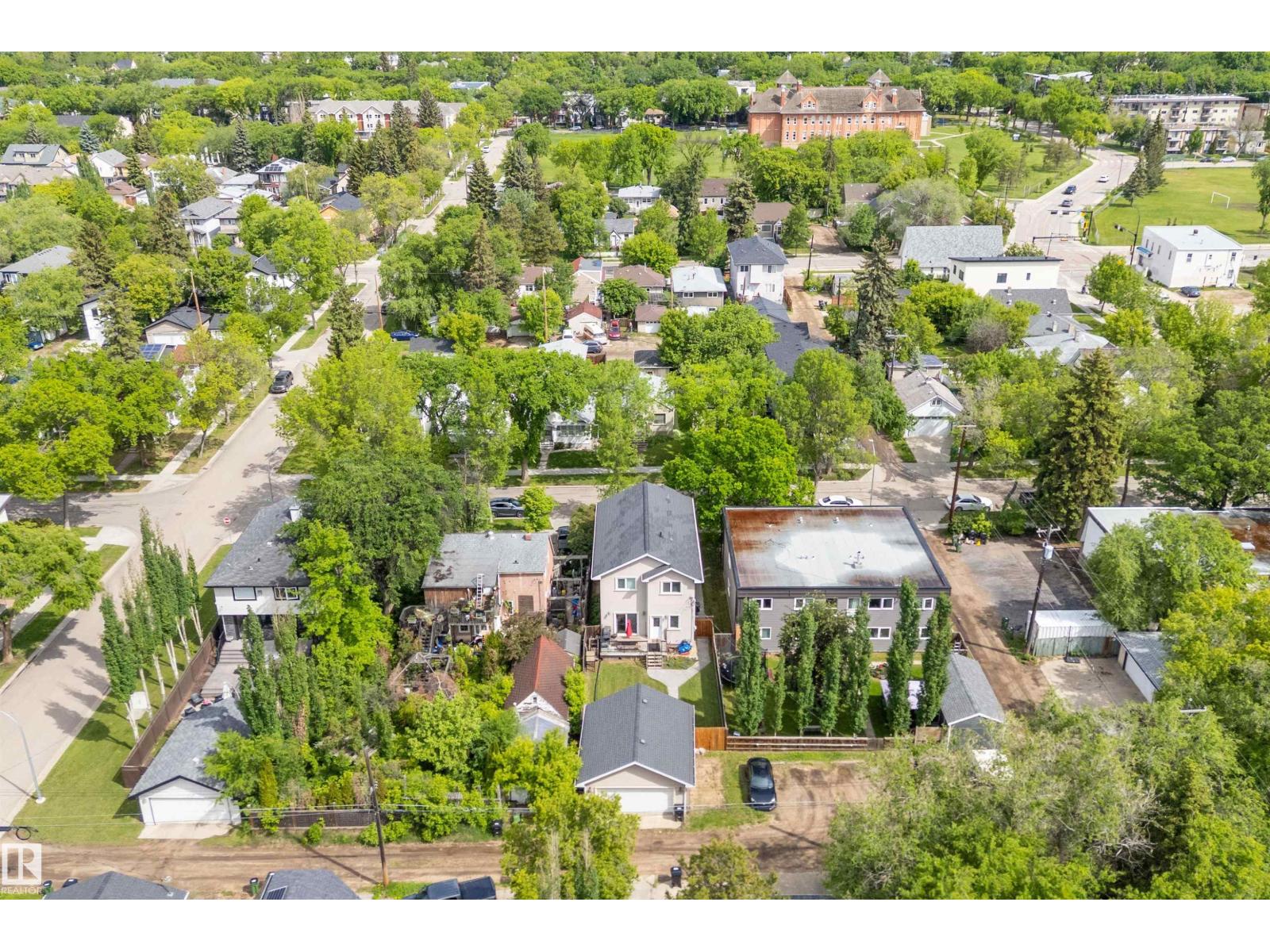 10623 75 AV NW - Image 19