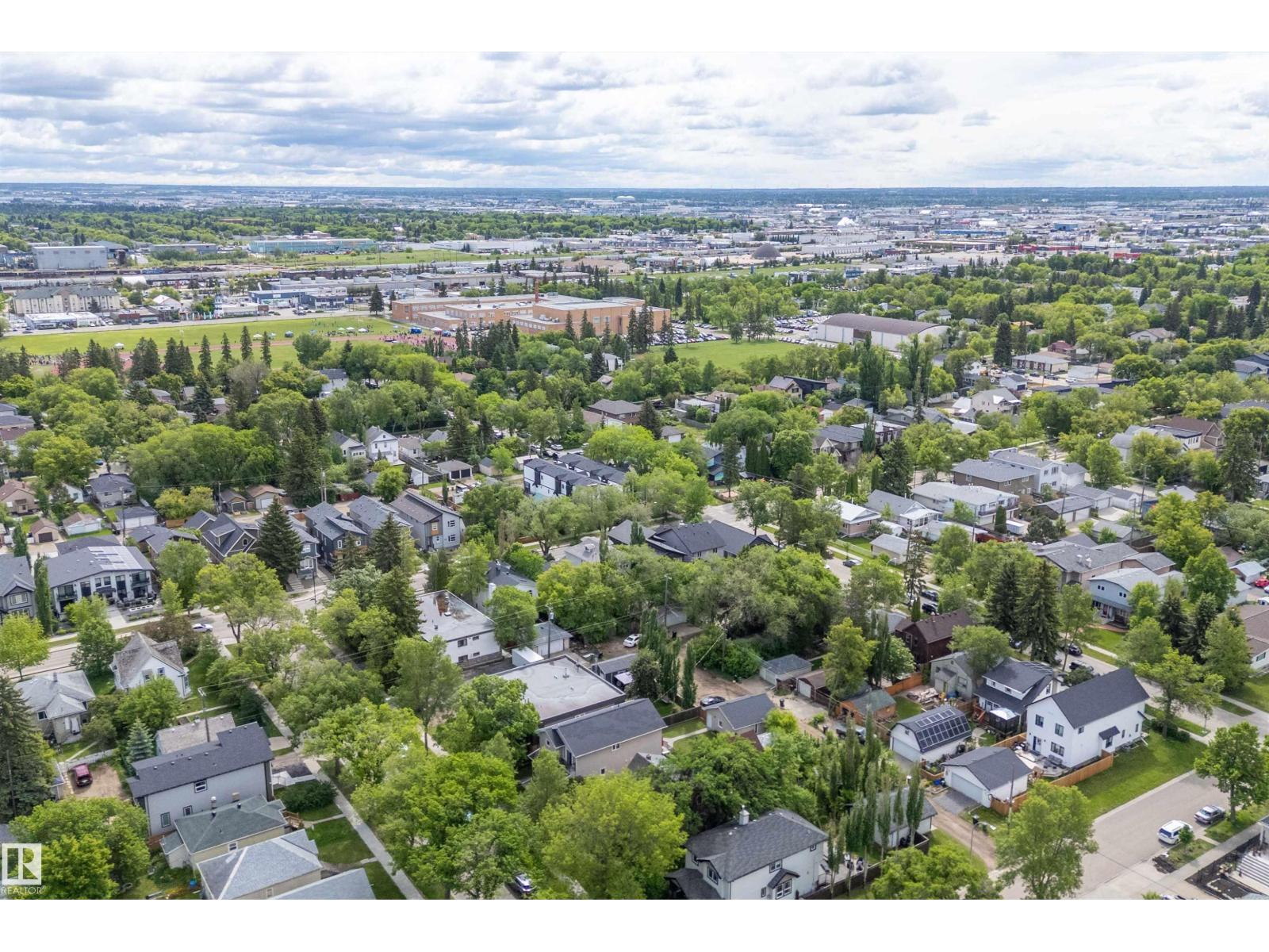 10623 75 AV NW - Image 20