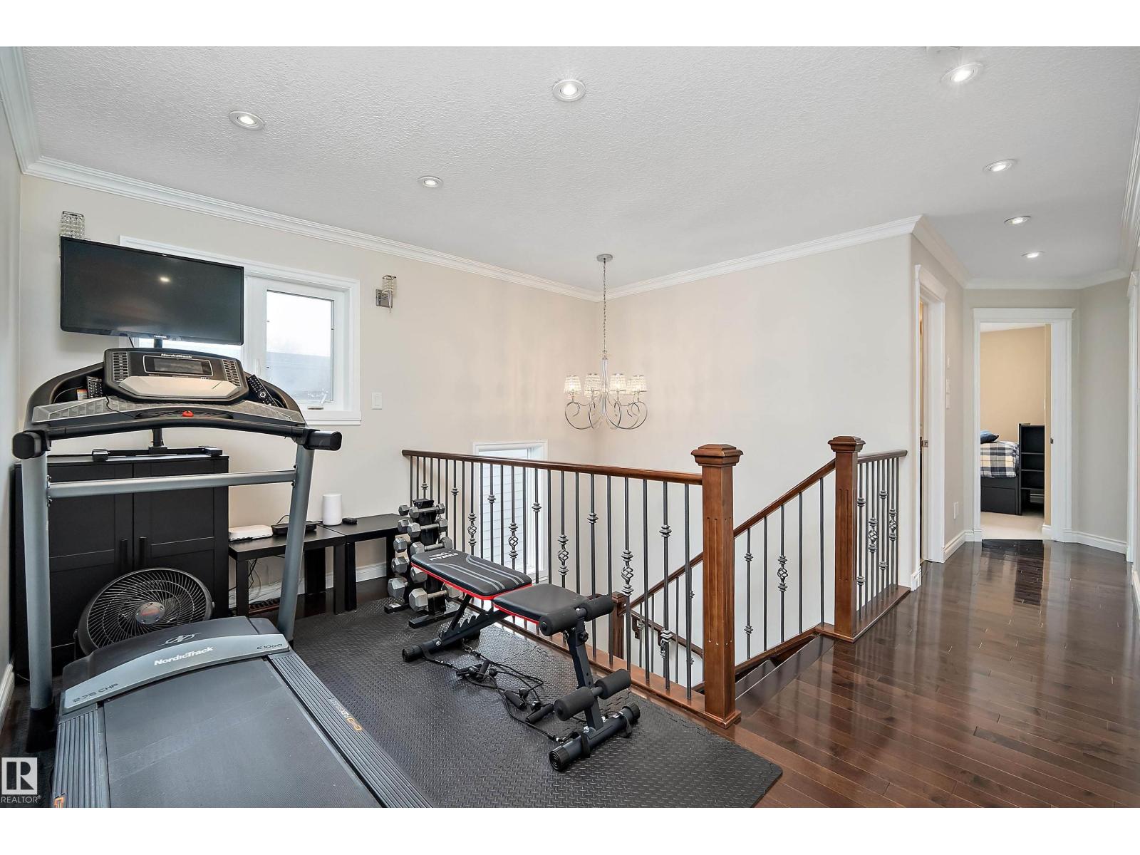 10623 75 AV NW - Image 44