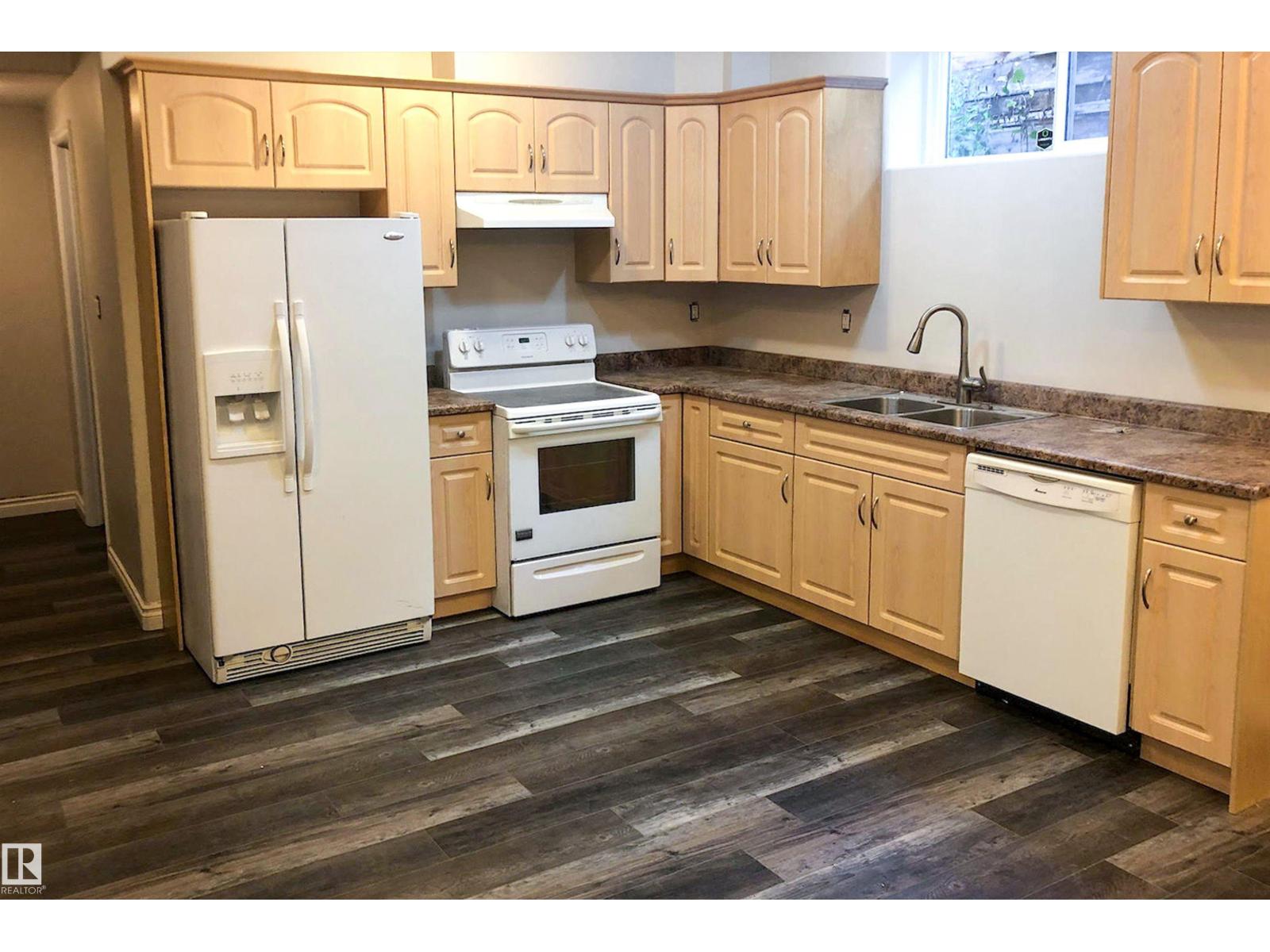 10623 75 AV NW - Image 58