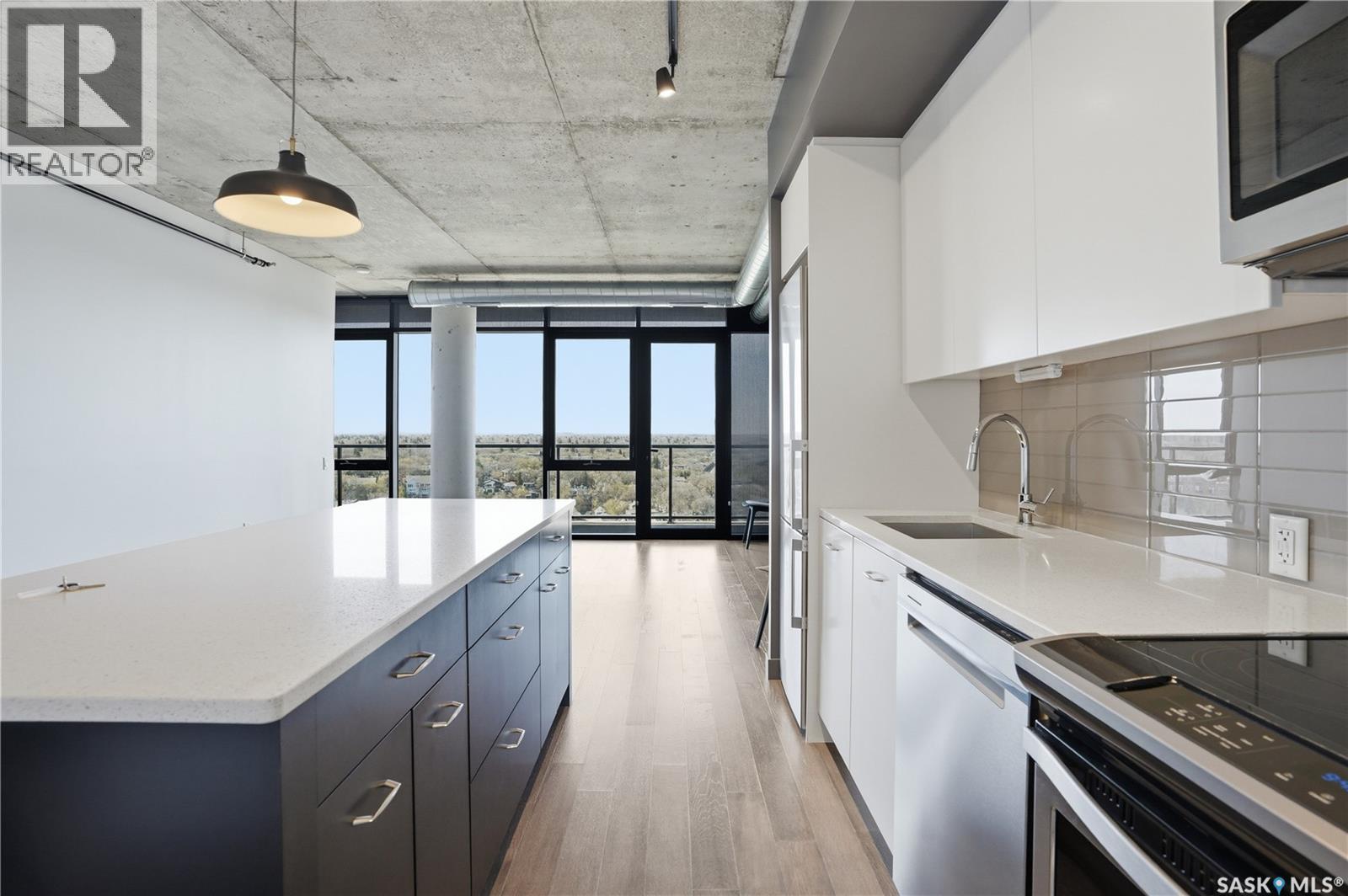 #1705 490 2nd AVENUE S - Image 11