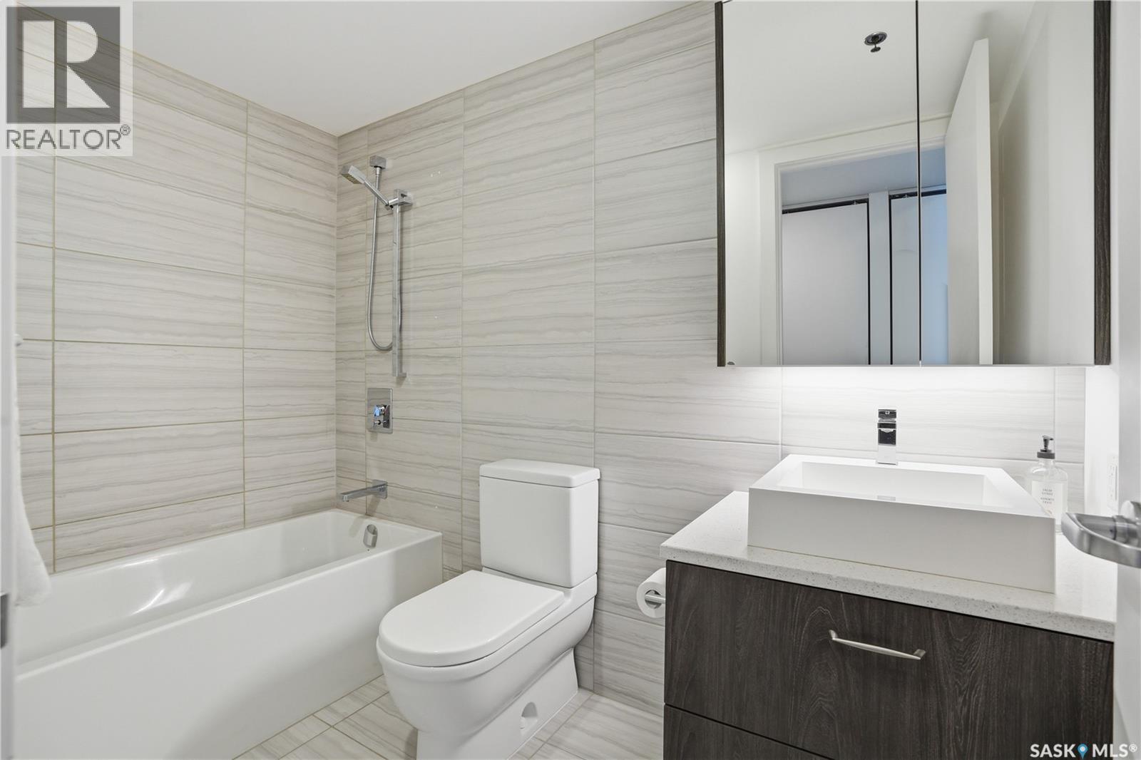 #1705 490 2nd AVENUE S - Image 23
