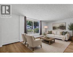 319, 315 Heritage Drive SE - photo 2