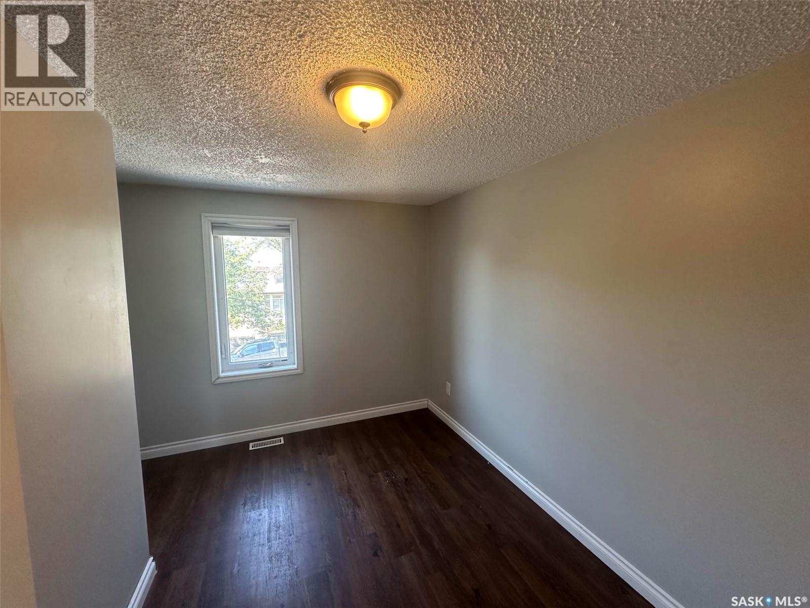 821 6th AVENUE NW - 9