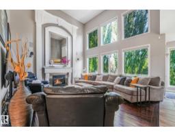 967 Lamb Crescent Nw, Edmonton, AB T6R2X8 Photo 13