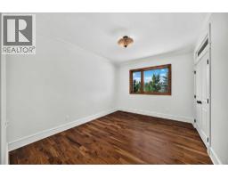 2pc Bathroom - 31210 Woodland Way, Rural Rocky View County, AB T3R1G5 Photo 17