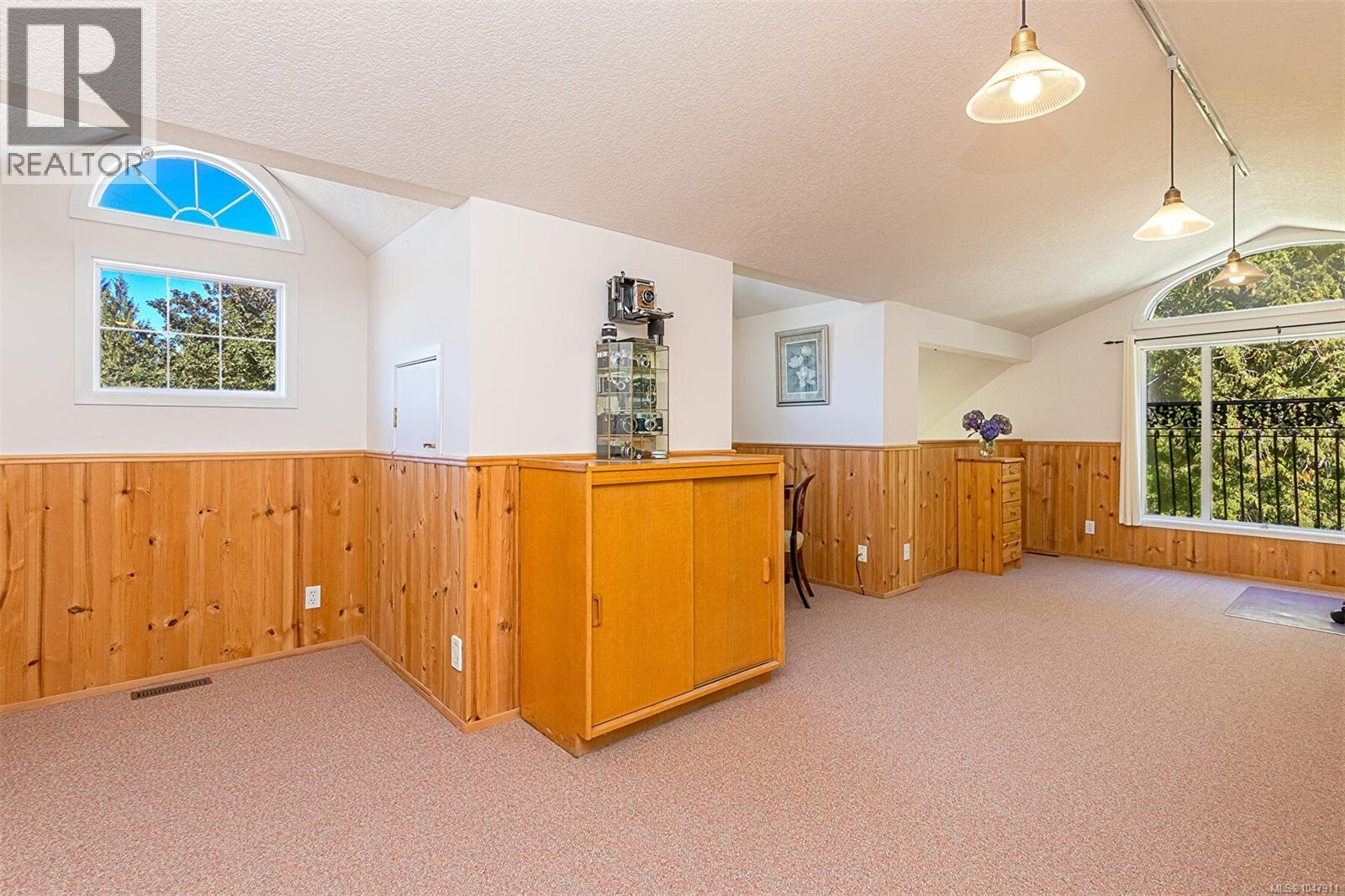 7815 Lantzville Rd - Image 54