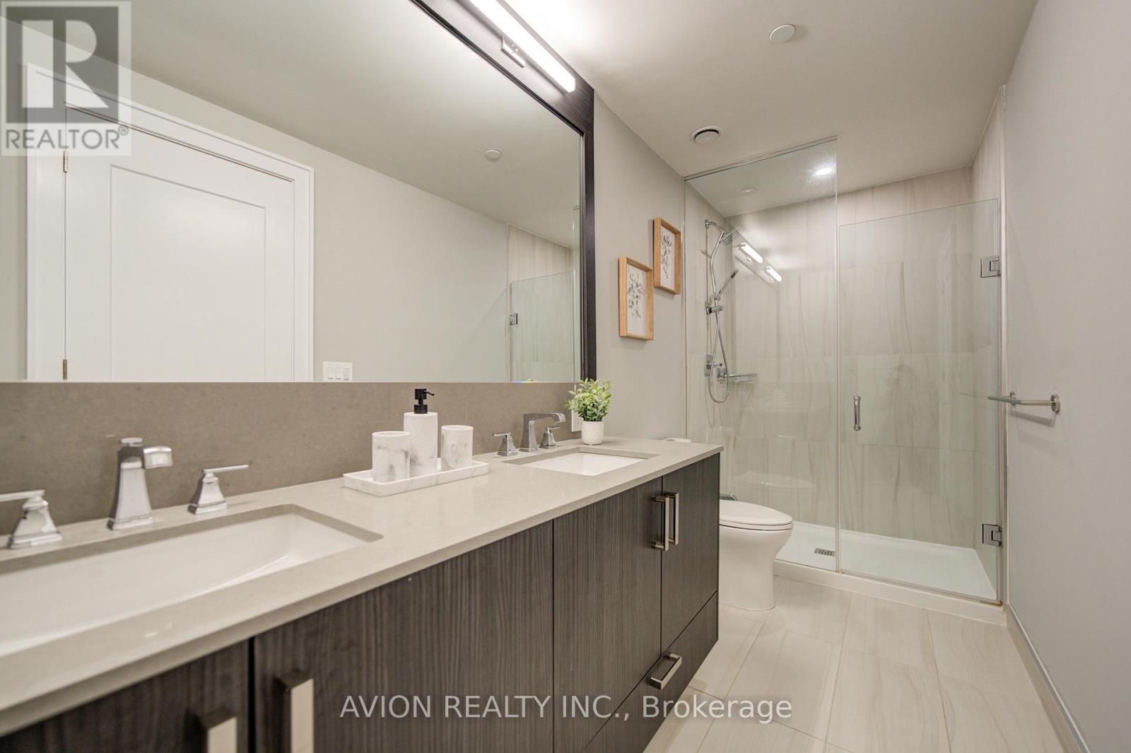 #1019 25 ADRA GRADO WAY - 14