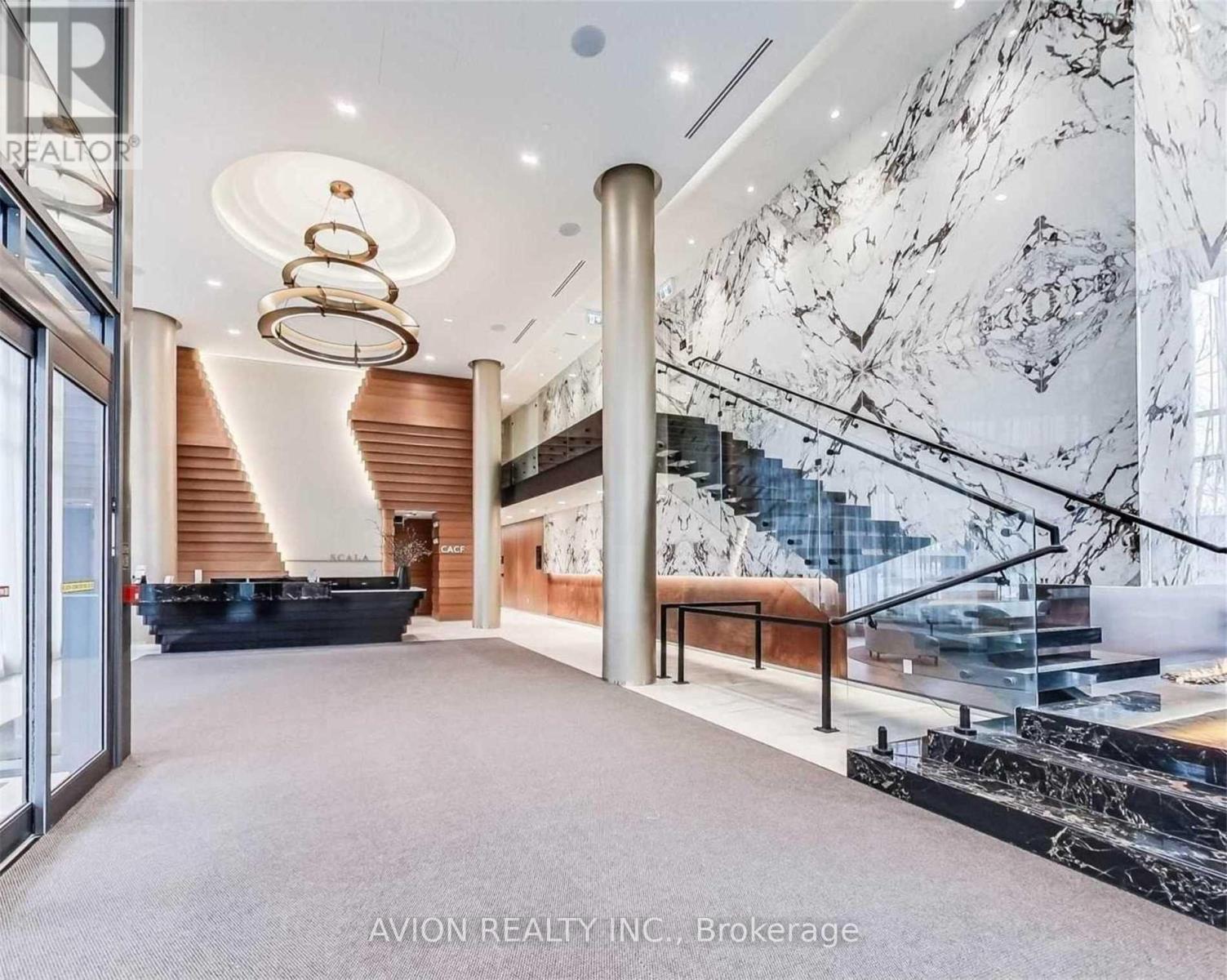 #1019 25 ADRA GRADO WAY - Image 34