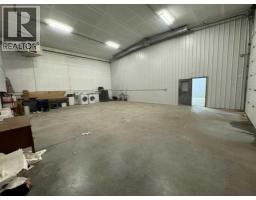1104 Chief Mountain Avenue, Pincher Creek, AB T0K1W0 Photo 8